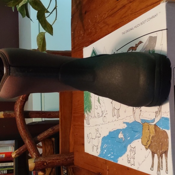 New in box muck boot youth element brown sz 12 - Picture 4 of 9